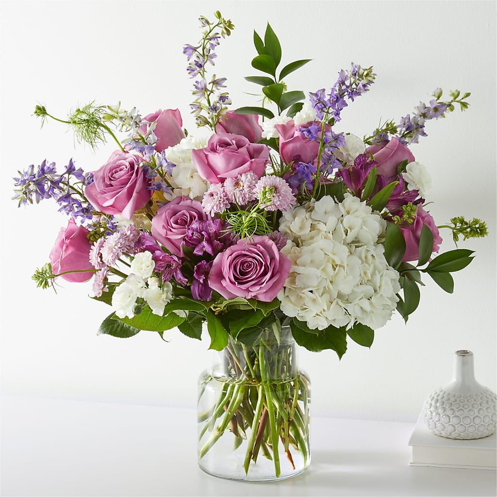 Violet Caress Bouquet – ANTONIO FLOWERS & GIFTS, Miami FL