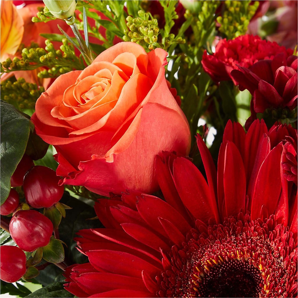 Sweater Season - A Florist Original – ANTONIO FLOWERS & GIFTS, Miami FL