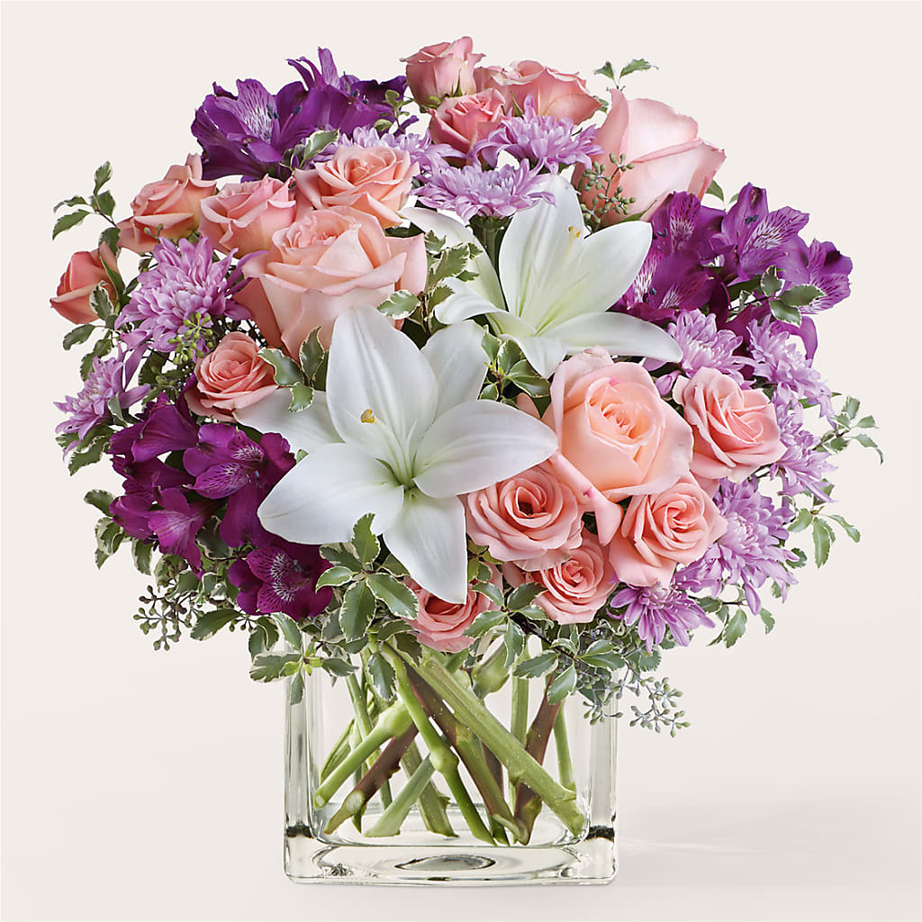Mani Pedi Bouquet – ANTONIO FLOWERS & GIFTS, Miami FL