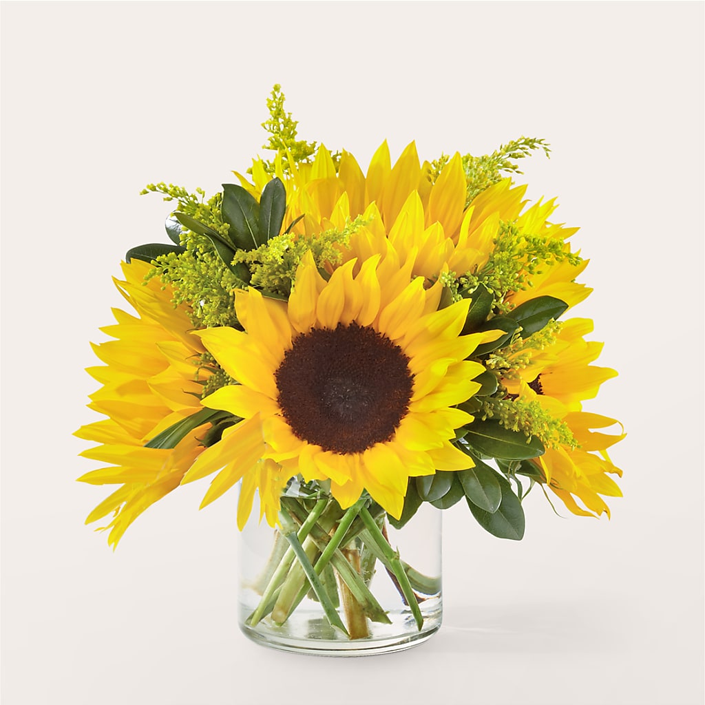 Beaming Sunflower Bouquet – ANTONIO FLOWERS & GIFTS, Miami FL