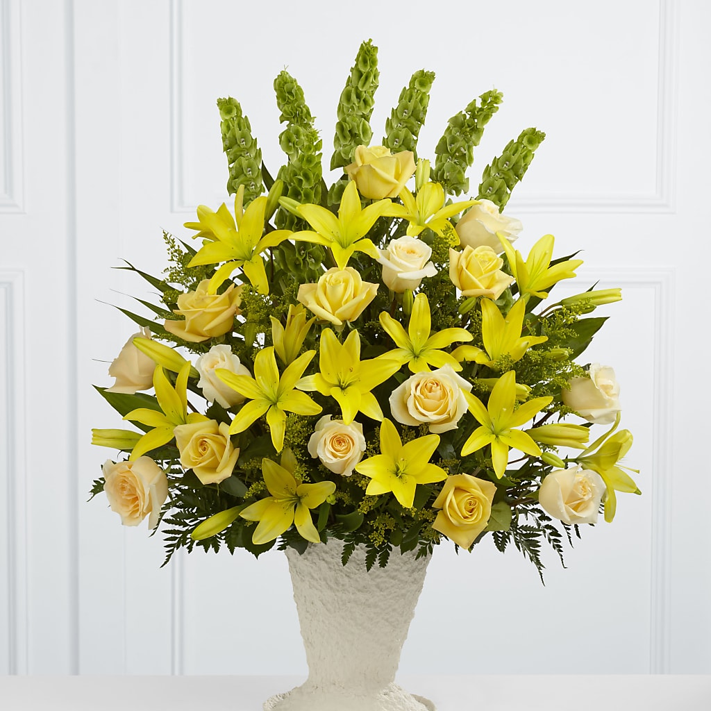 Golden Memories Arrangement – ANTONIO FLOWERS & GIFTS, Miami FL