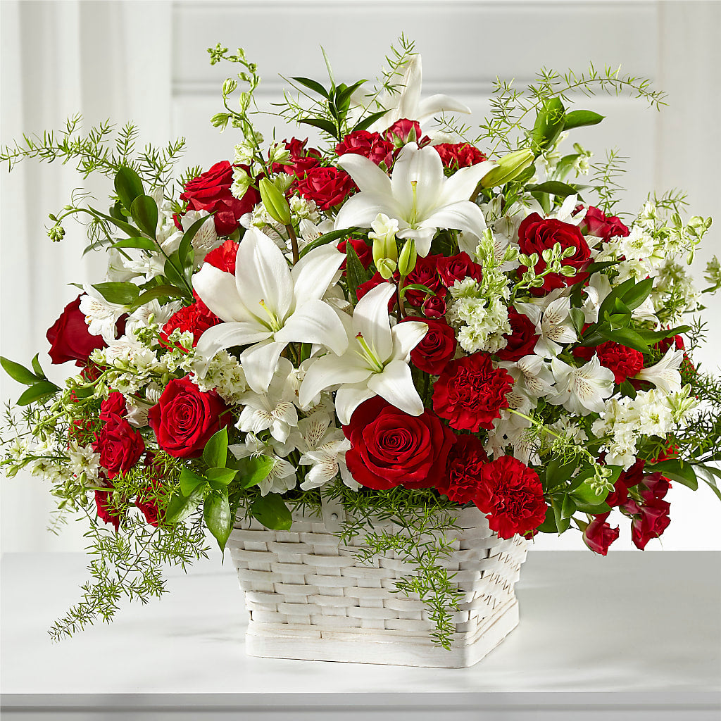 Sentiments of Love Arrangement – ANTONIO FLOWERS & GIFTS, Miami FL