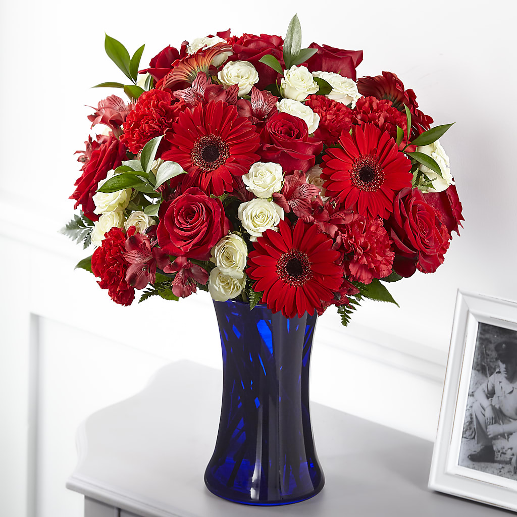 Hearts Embrace Bouquet – ANTONIO FLOWERS & GIFTS, Miami FL