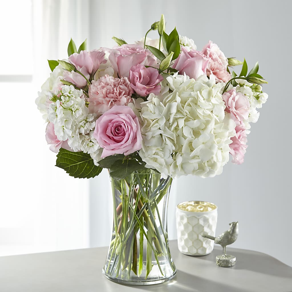 Guiding Grace Bouquet – ANTONIO FLOWERS & GIFTS, Miami FL