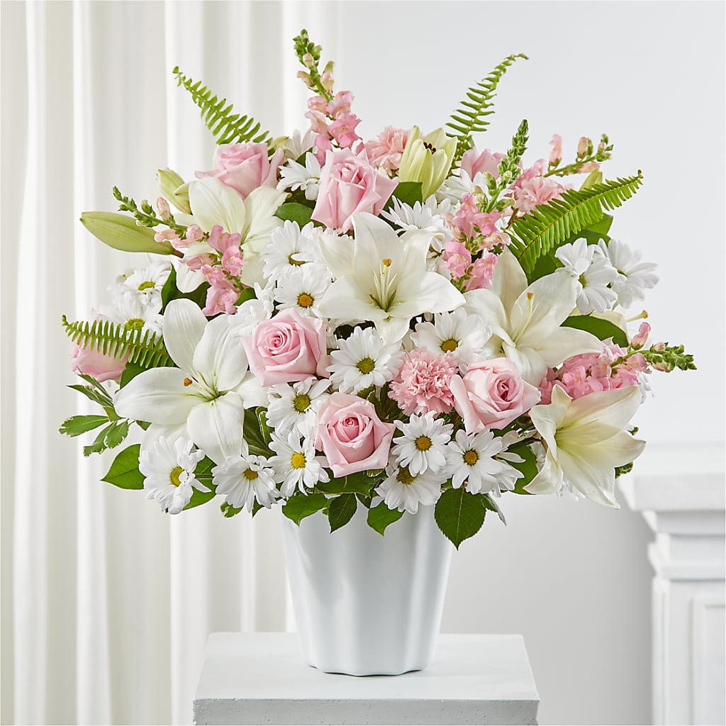 Soft Touch Tabletop Basket – ANTONIO FLOWERS & GIFTS, Miami FL