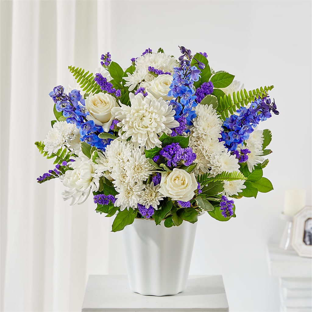 Hold Dear Tabletop Basket – ANTONIO FLOWERS & GIFTS, Miami FL