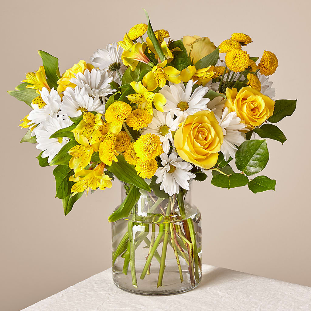 Sunny Sentiments Bouquet – ANTONIO FLOWERS & GIFTS, Miami FL