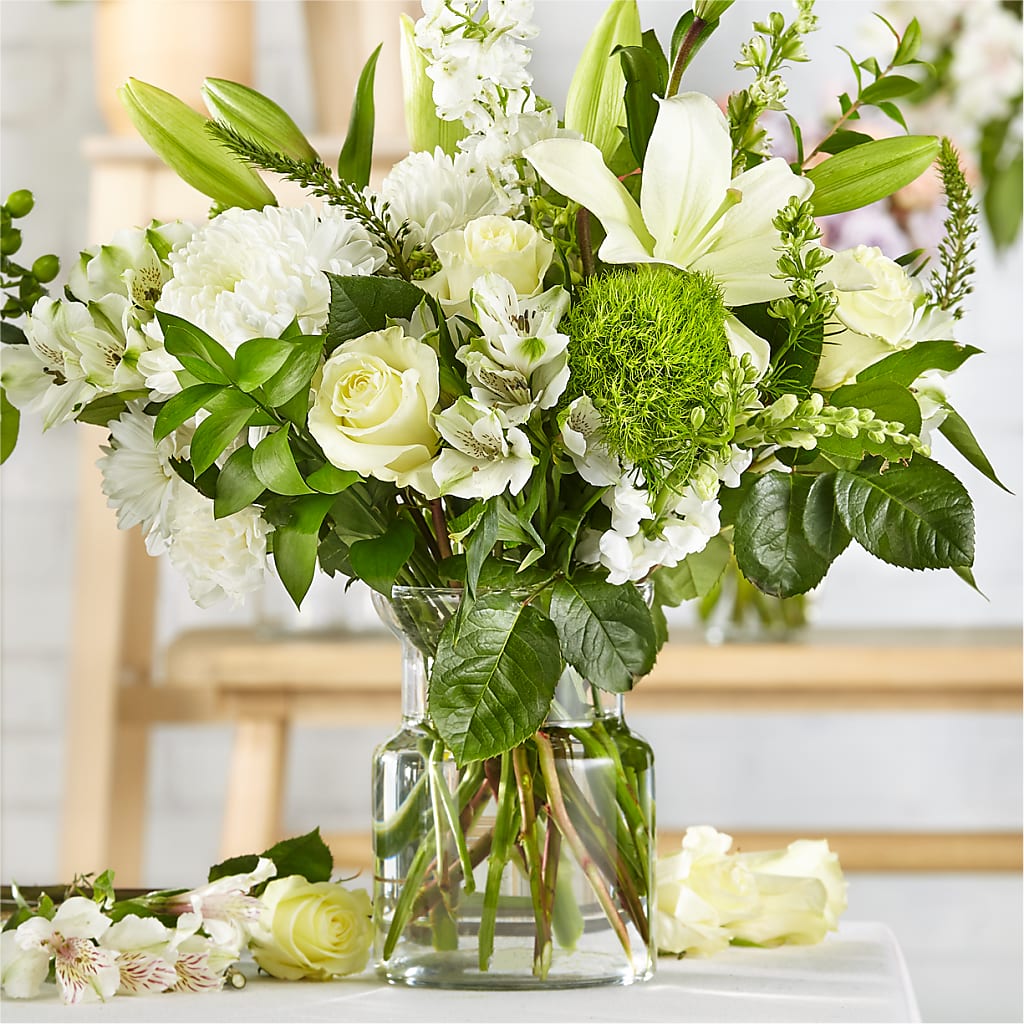 Classic Ivory – A Florist Original – ANTONIO FLOWERS & GIFTS, Miami FL