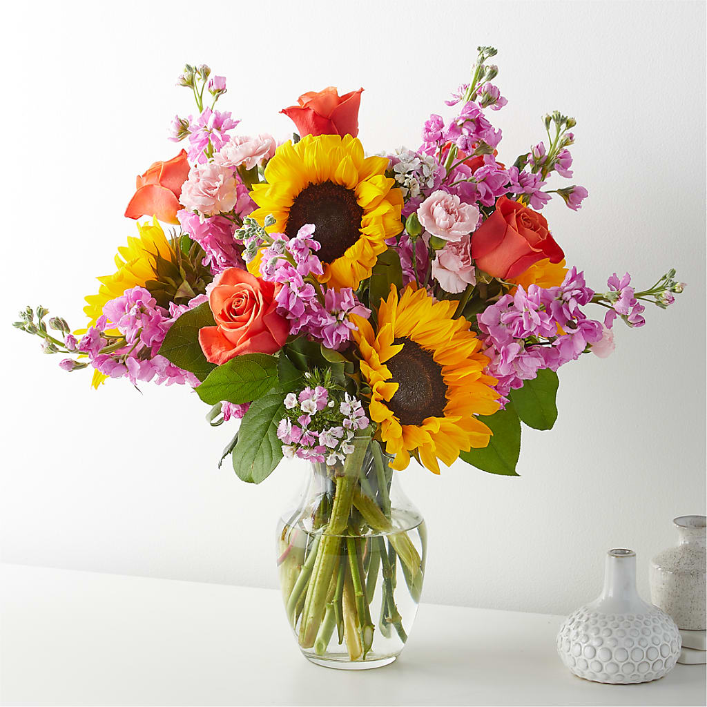 Yellow Brick Road Bouquet – ANTONIO FLOWERS & GIFTS, Miami FL