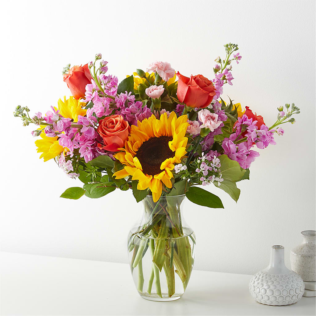 Yellow Brick Road Bouquet – ANTONIO FLOWERS & GIFTS, Miami FL
