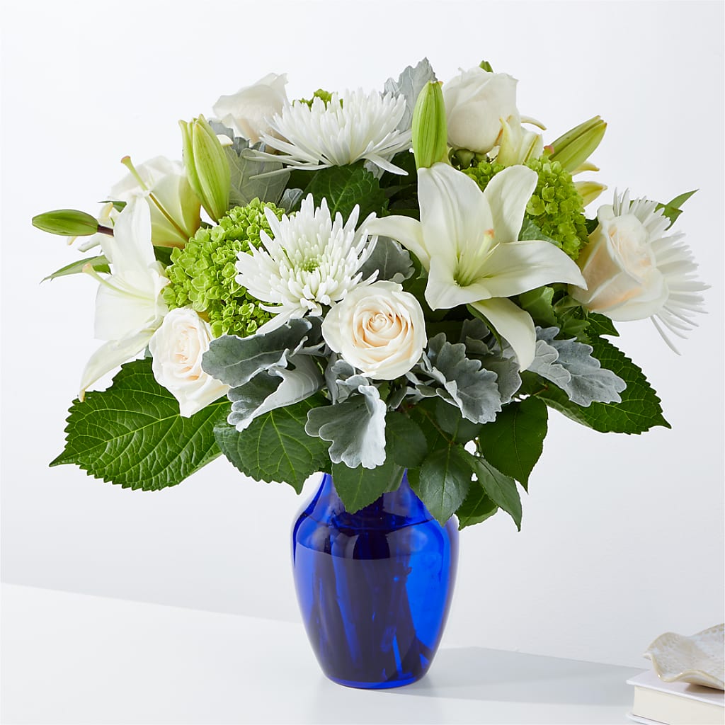 Snowy Dreams Bouquet – ANTONIO FLOWERS & GIFTS, Miami FL