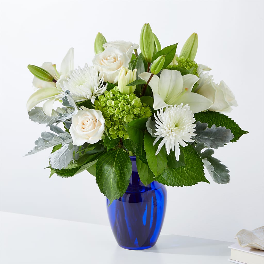 Snowy Dreams Bouquet – ANTONIO FLOWERS & GIFTS, Miami FL