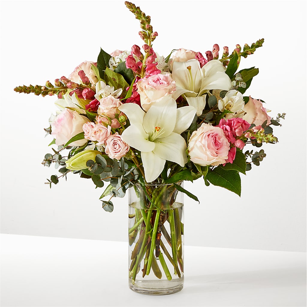 Ballet Slippers Bouquet – ANTONIO FLOWERS & GIFTS, Miami FL