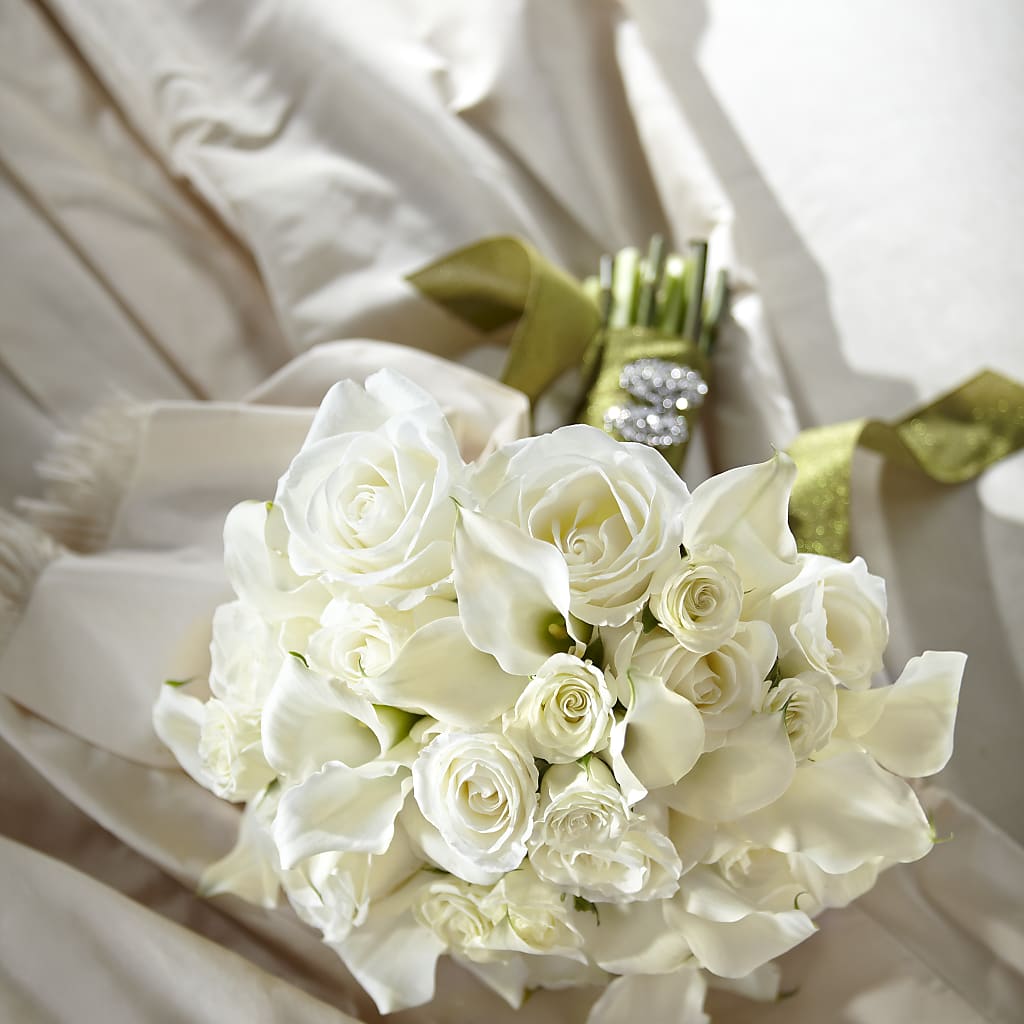 Serene Highness Bouquet – ANTONIO FLOWERS & GIFTS, Miami FL