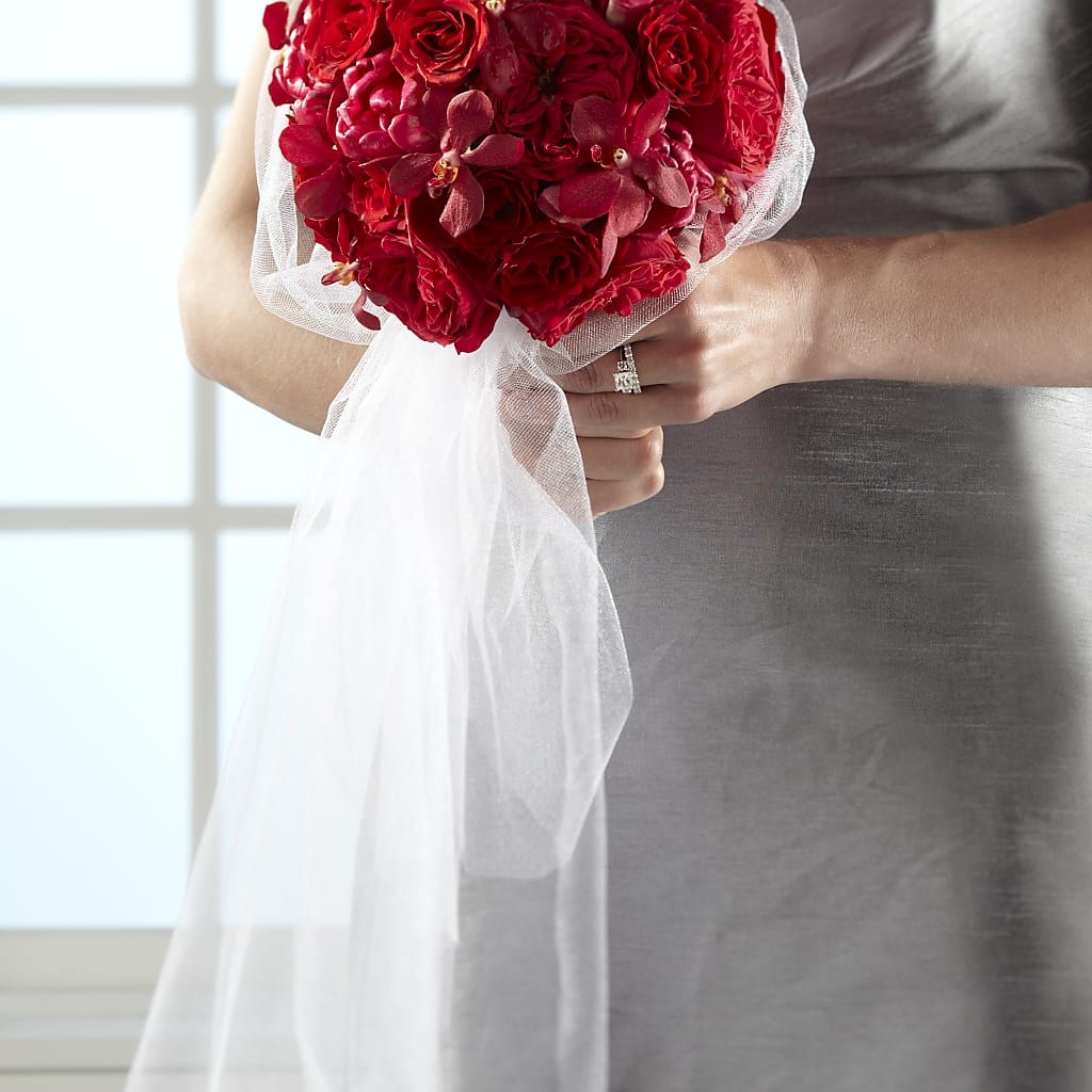 Desire Bouquet – ANTONIO FLOWERS & GIFTS, Miami FL