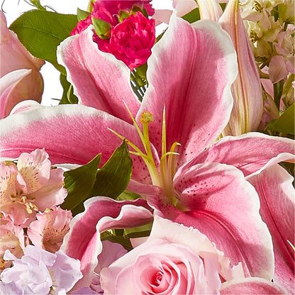 Mauvelous Bouquet – ANTONIO FLOWERS & GIFTS, Miami FL