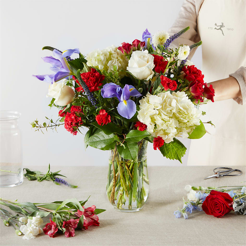 Star Spangled - A Florist Original – ANTONIO FLOWERS & GIFTS, Miami FL