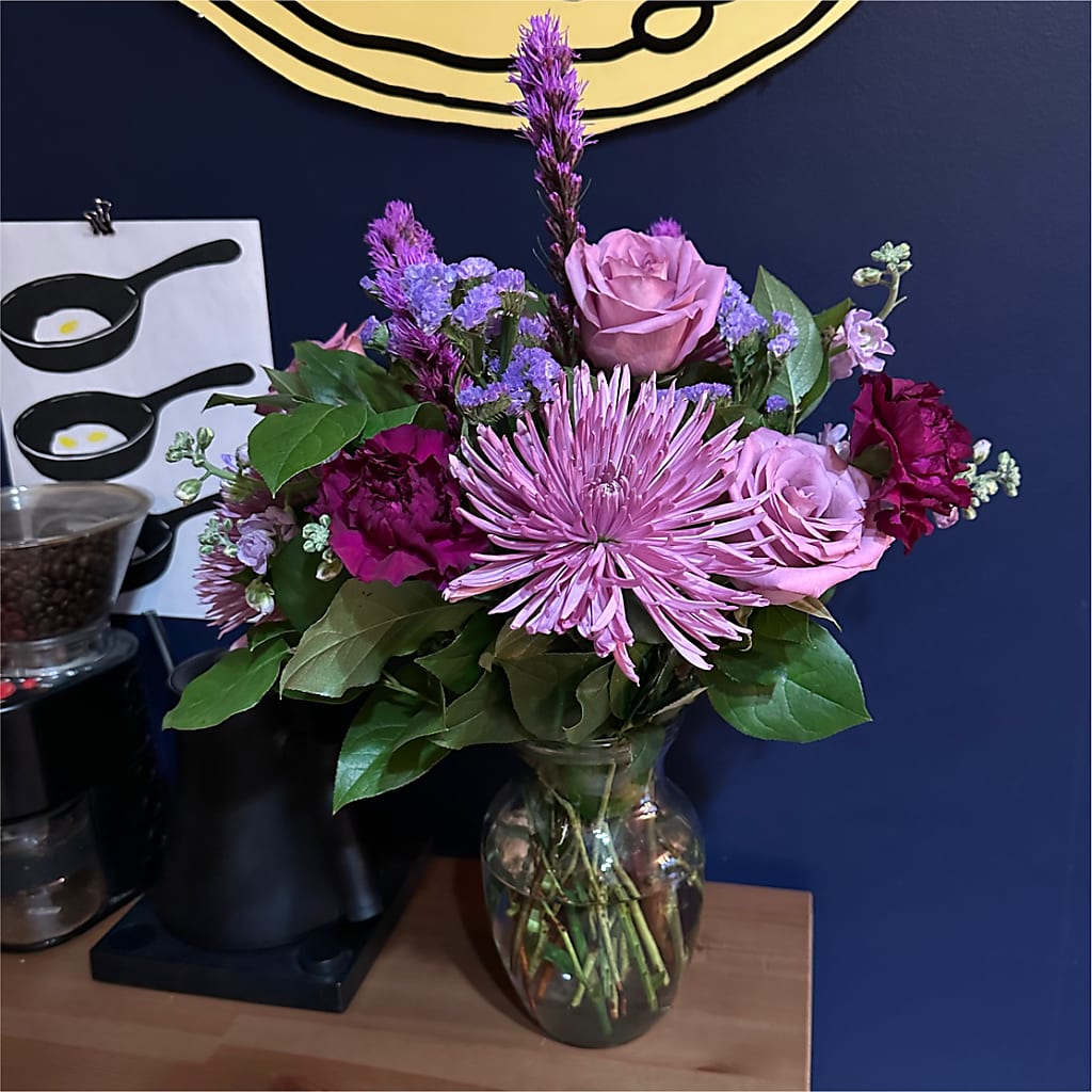 Ultraviolet Bouquet – ANTONIO FLOWERS & GIFTS, Miami FL