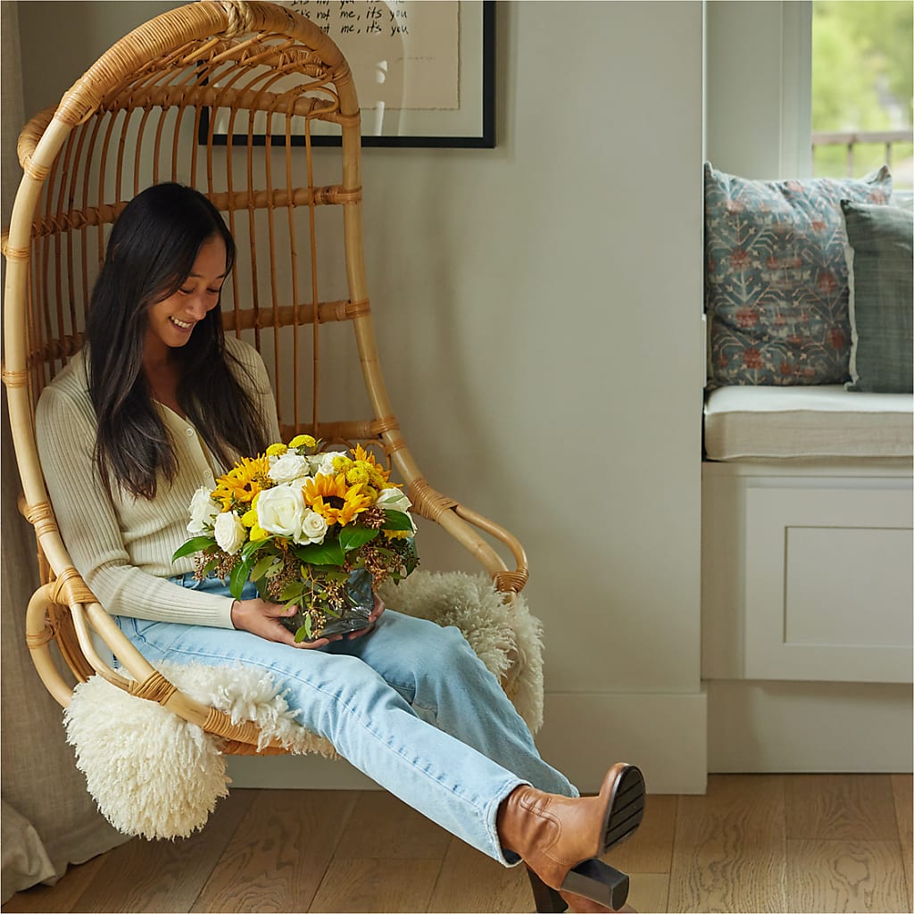 Luminous Morning Bouquet – ANTONIO FLOWERS & GIFTS, Miami FL