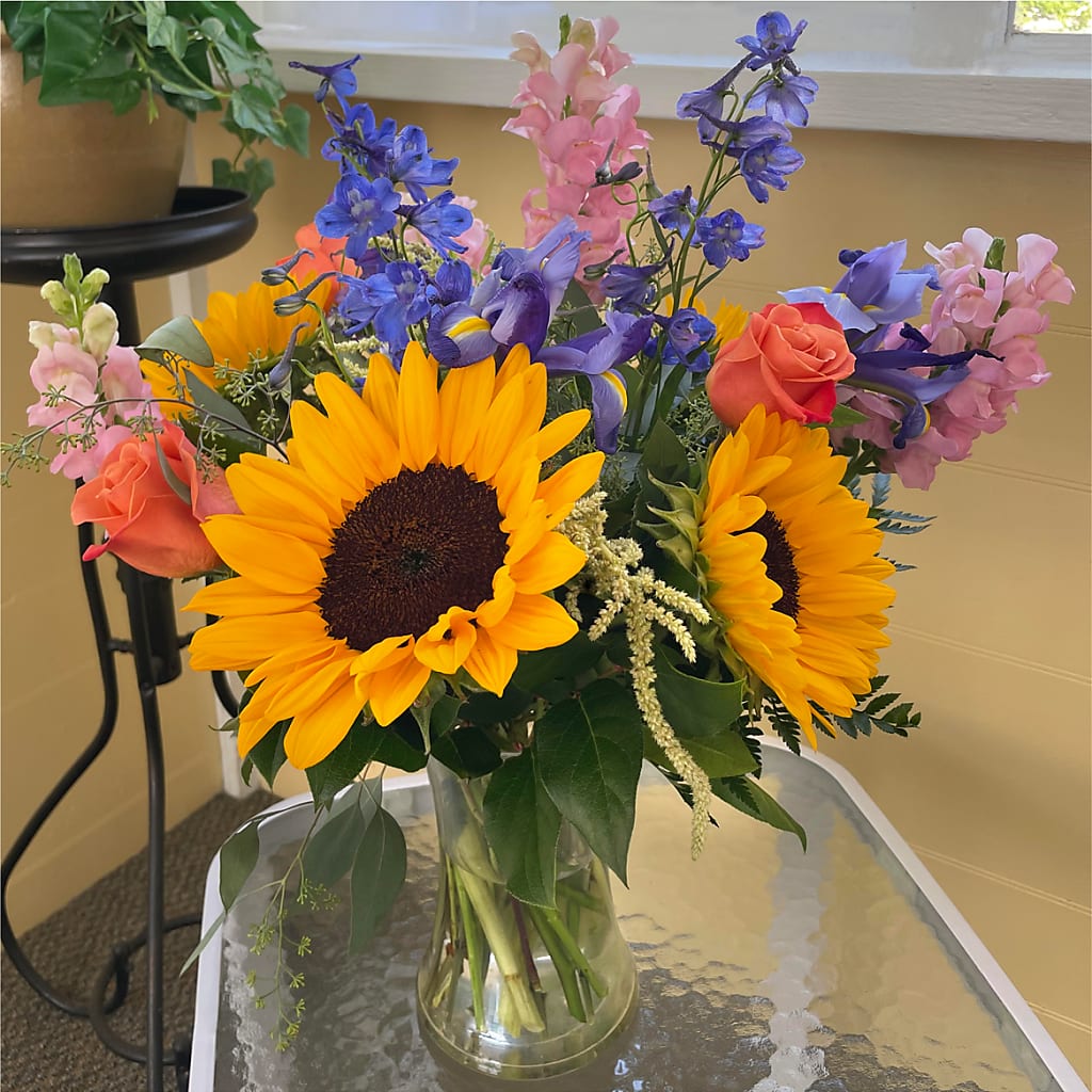 Rays of Life Bouquet – ANTONIO FLOWERS & GIFTS, Miami FL