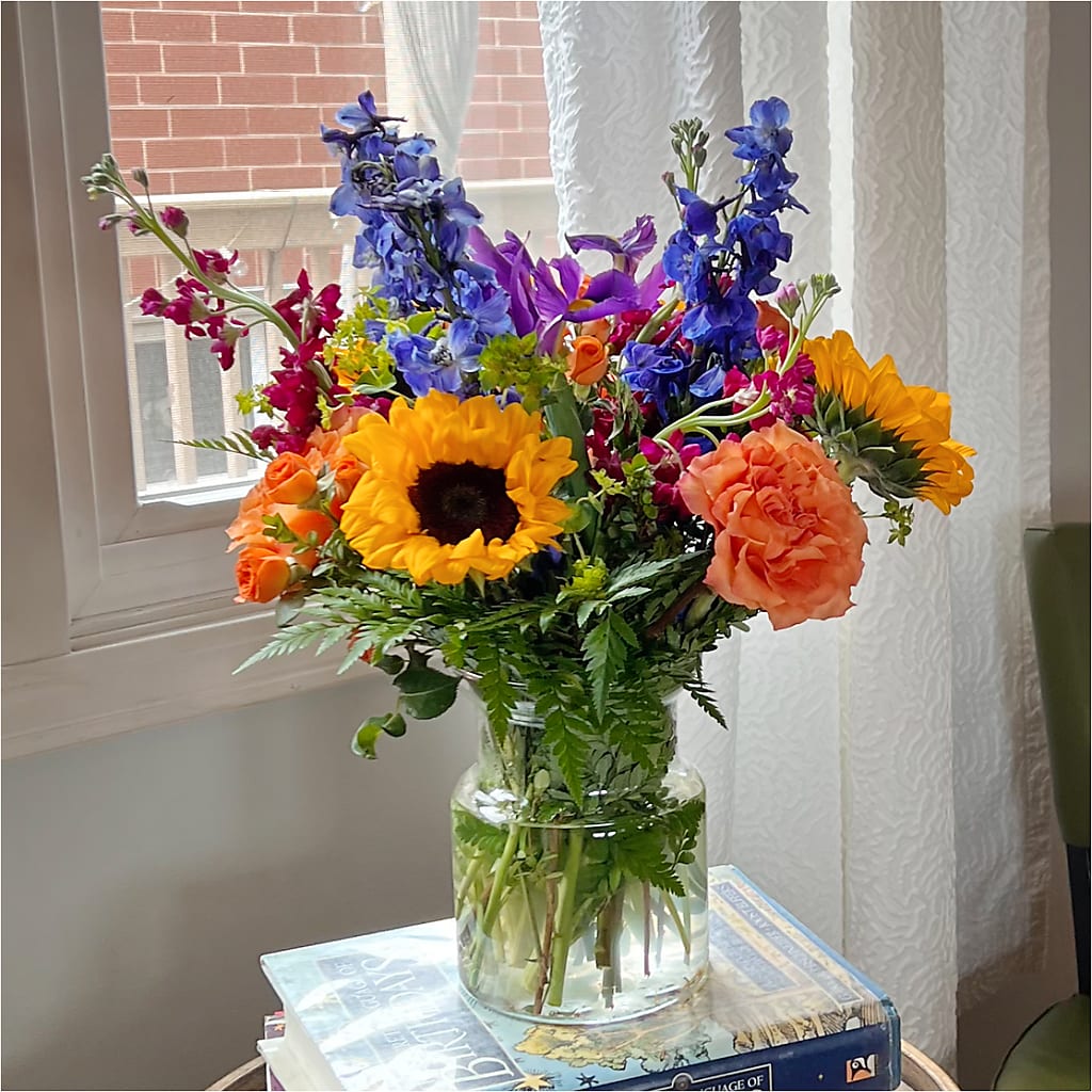 Rays of Life Bouquet – ANTONIO FLOWERS & GIFTS, Miami FL