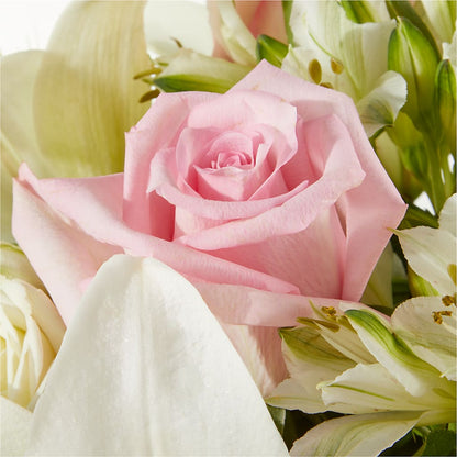 Kindhearted Bouquet – ANTONIO FLOWERS & GIFTS, Miami FL
