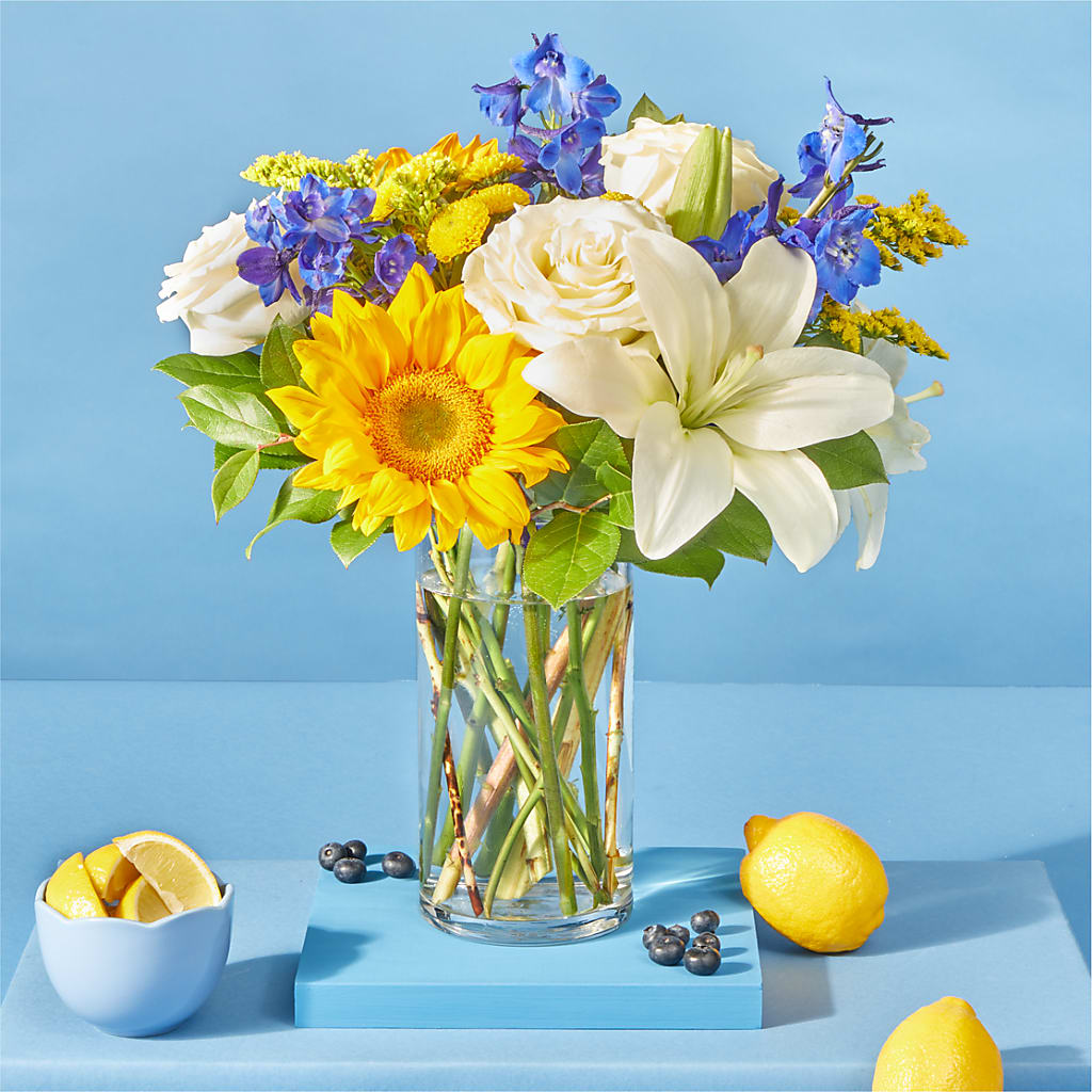 Stargazing Bouquet – ANTONIO FLOWERS & GIFTS, Miami FL