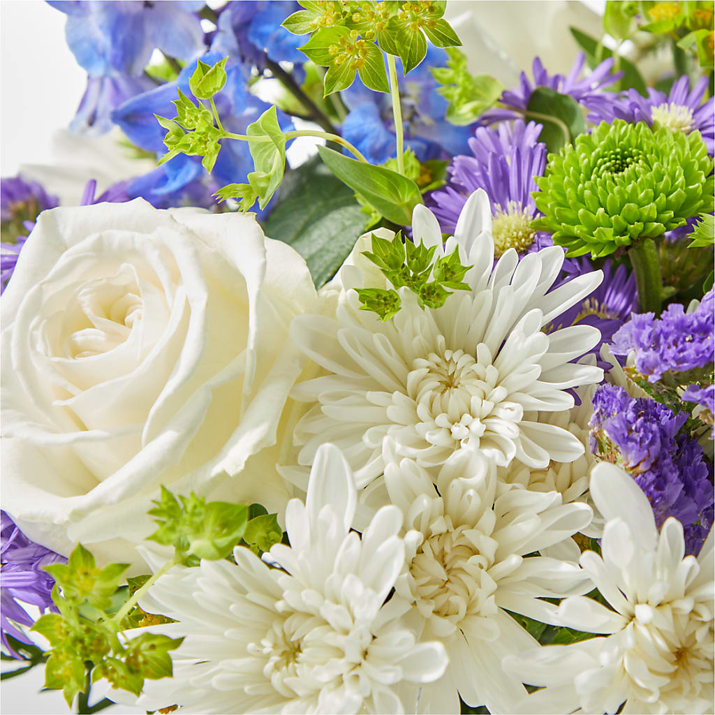 Genuine Gestures Bouquet – ANTONIO FLOWERS & GIFTS, Miami FL