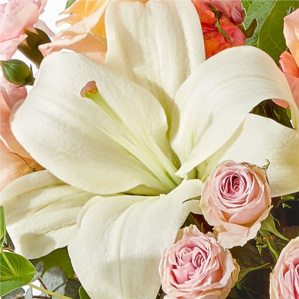 Grapefruit Splash Bouquet – ANTONIO FLOWERS & GIFTS, Miami FL