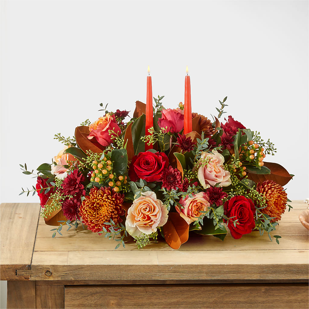Gather Near Centerpiece – ANTONIO FLOWERS & GIFTS, Miami FL