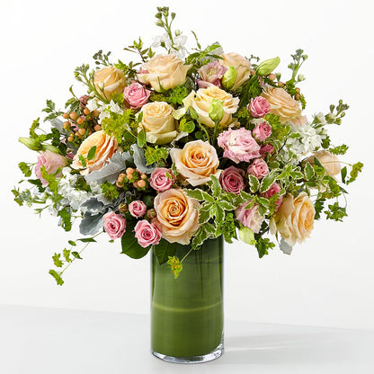 The Glamour Shot – ANTONIO FLOWERS & GIFTS, Miami FL