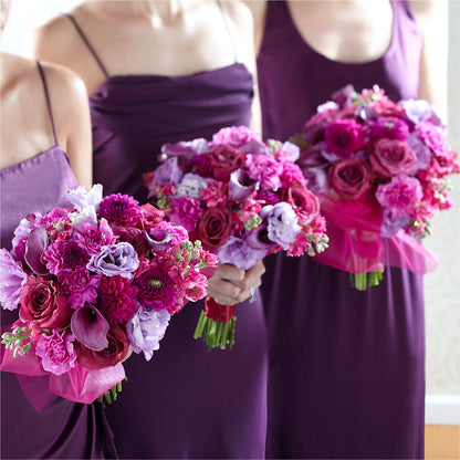 Bridesmaid's Garden Bouquet – ANTONIO FLOWERS & GIFTS, Miami FL