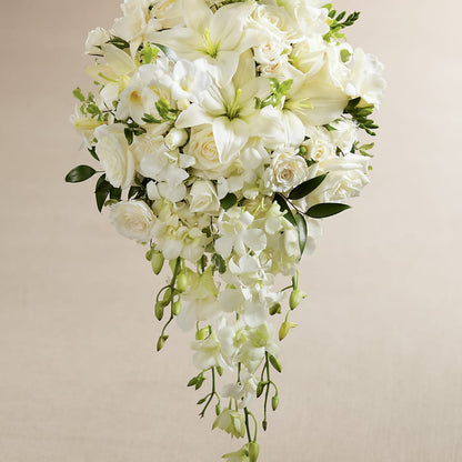 White Wonders Bouquet – ANTONIO FLOWERS & GIFTS, Miami FL